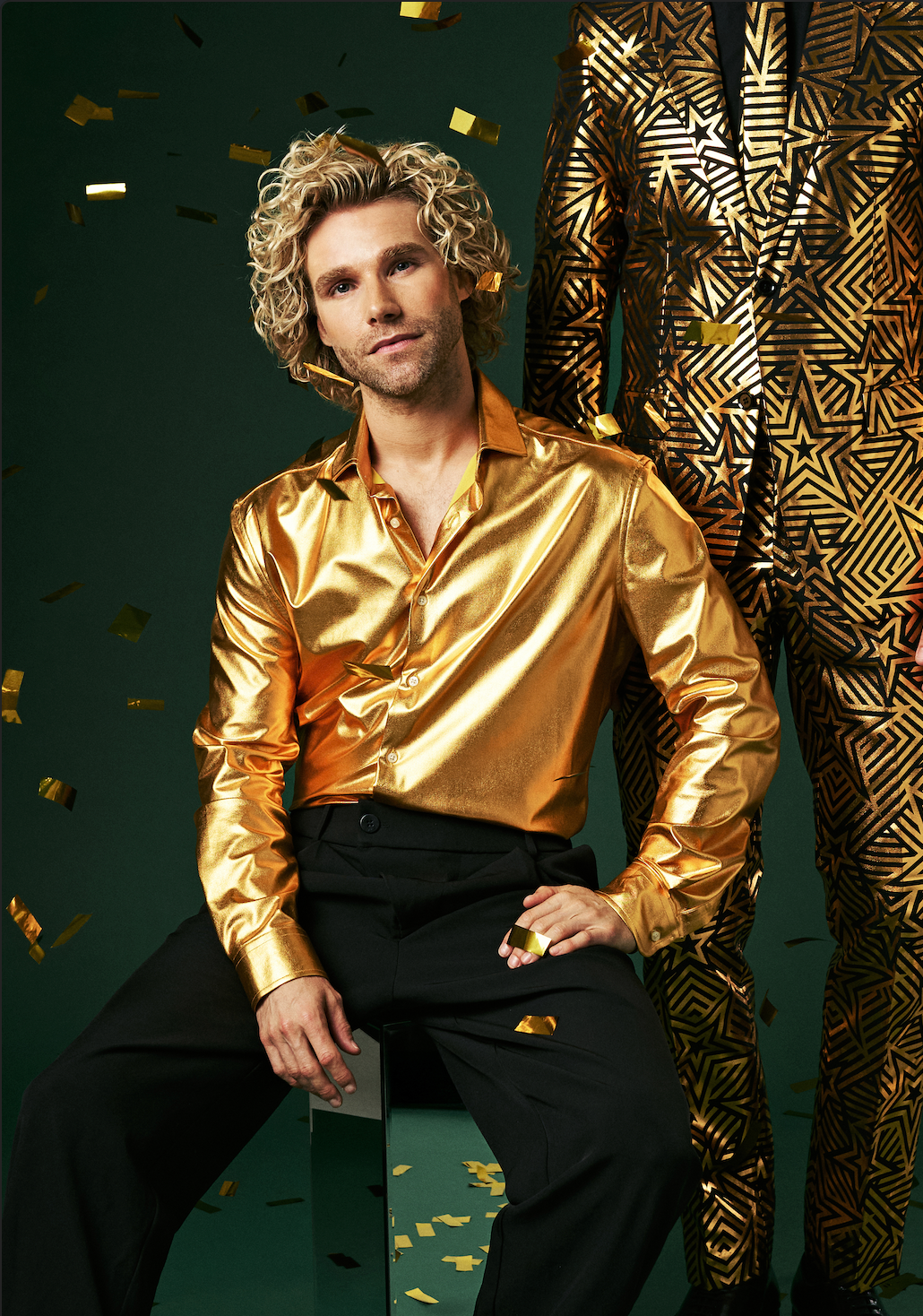 Best Shirt for a Christmas Tuxedo: Complete Guide