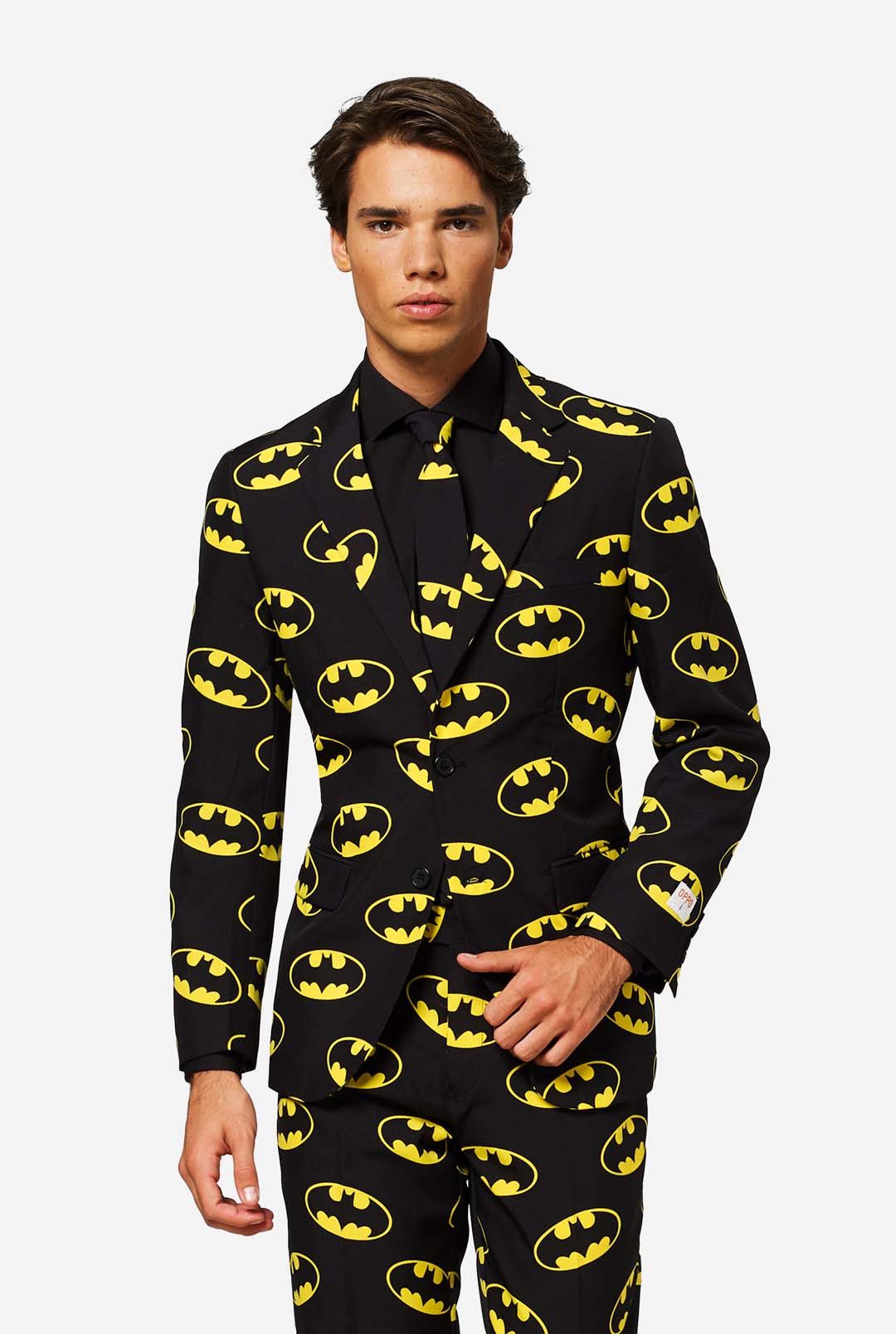 how to style a printed suit