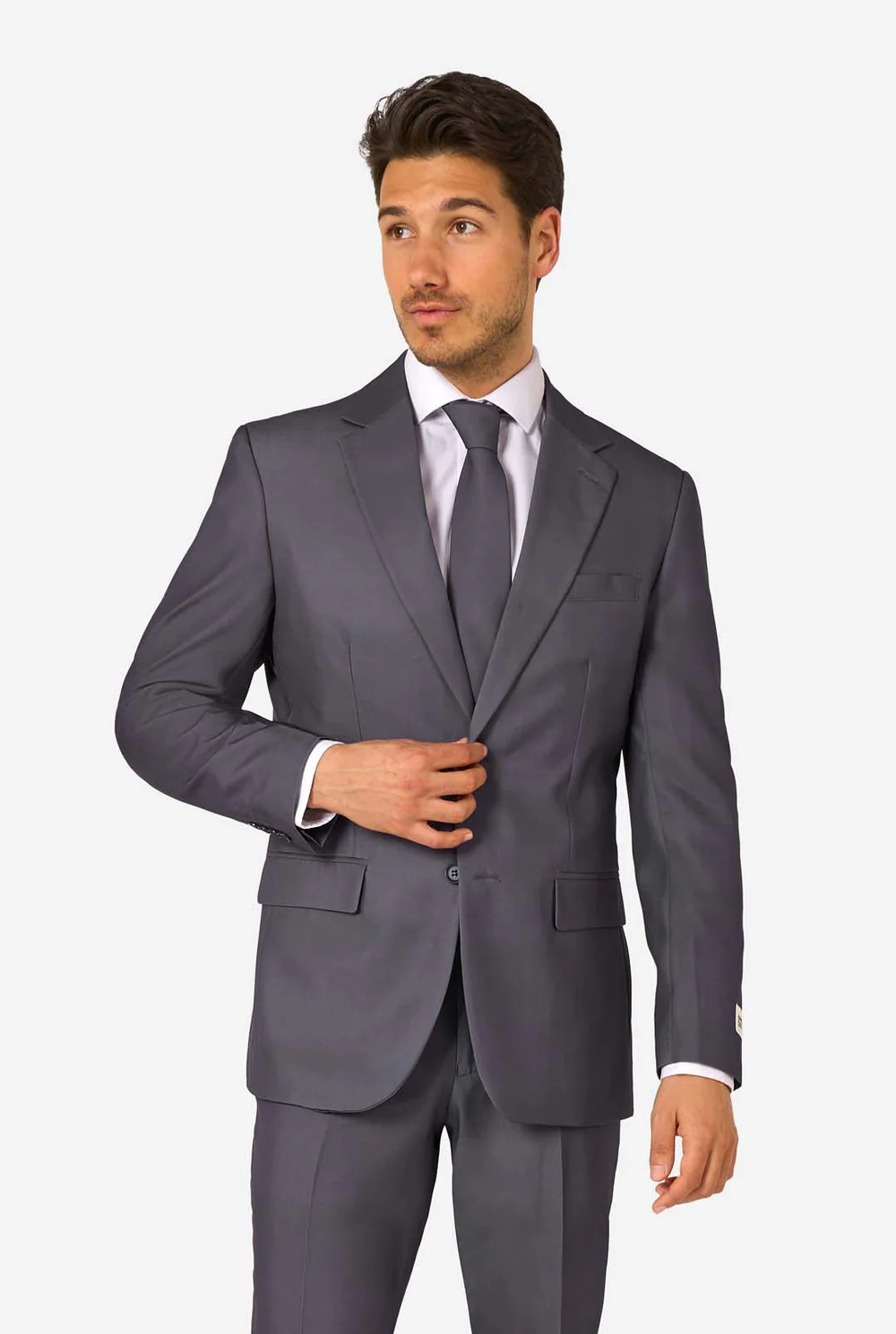 Gray Suits for Men: From Charcoal to Light Gray Guide