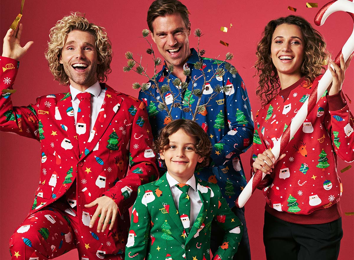 knit vs printed christmas sweaters differences