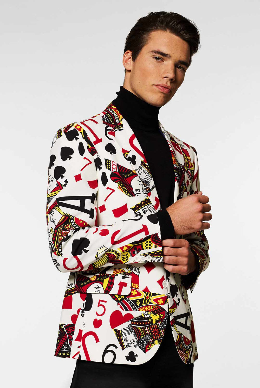 Playing cards print casual blazer King Of Clubs worn by men zoomed in